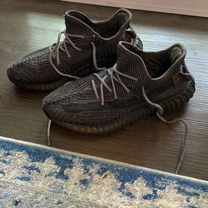 Yeezy 350 boost size 7.5 in men’s